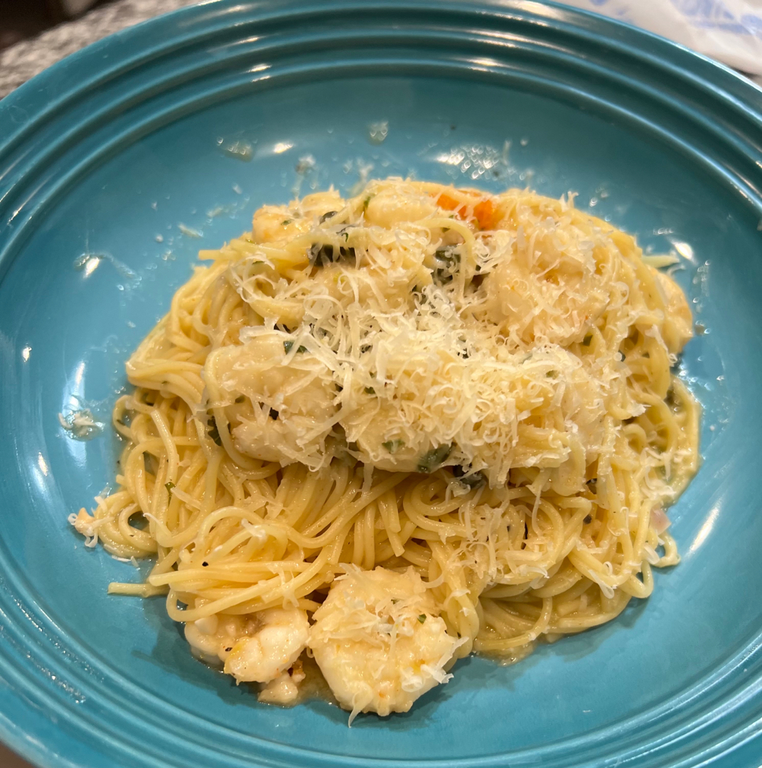 Light & fresh shrimp pasta