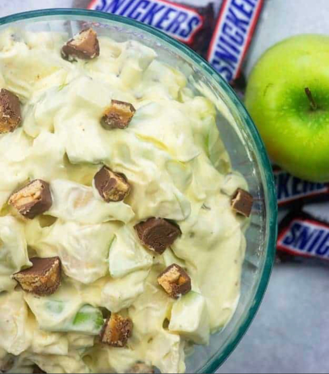Caramel apple salad