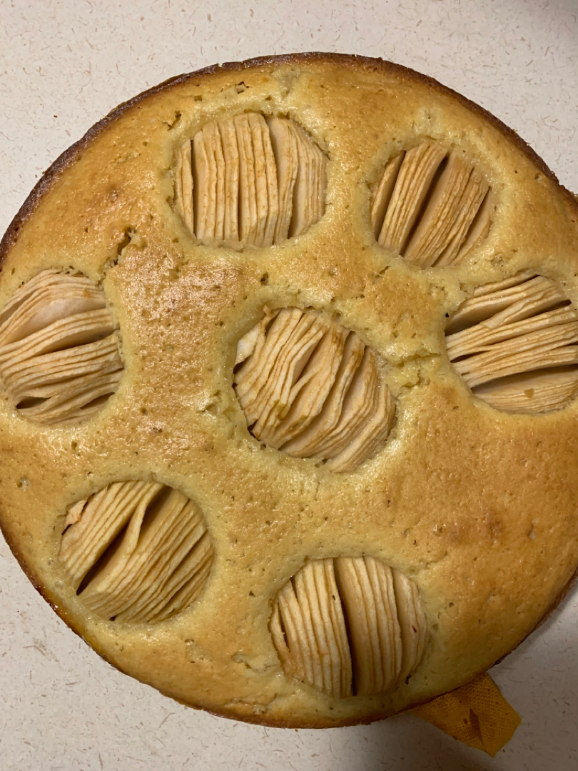 Applesauce Cake