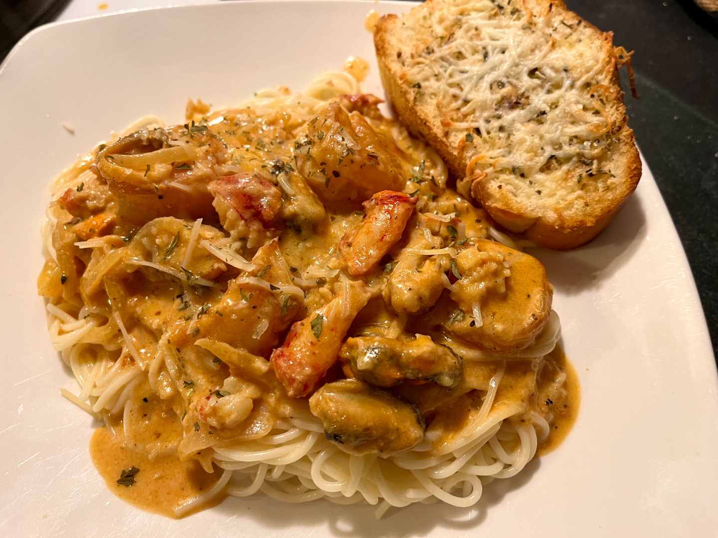 Creamy tomato seafood pasta