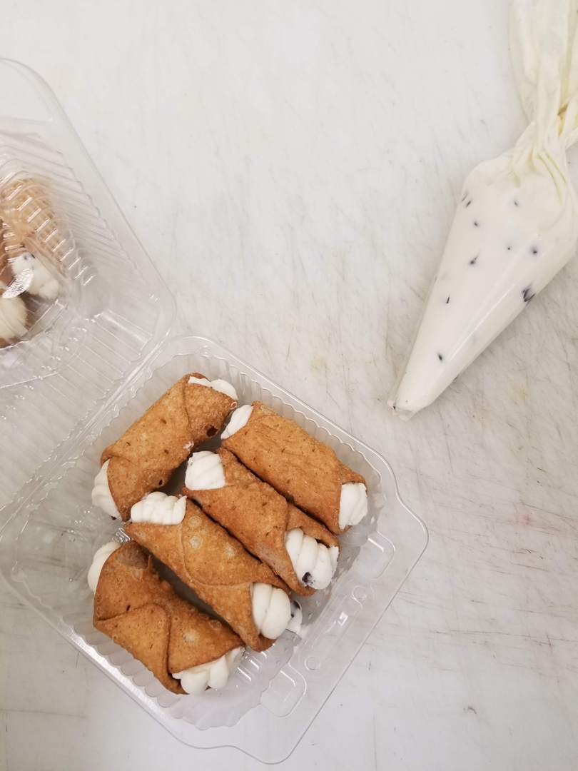 Homemade Cannoli
