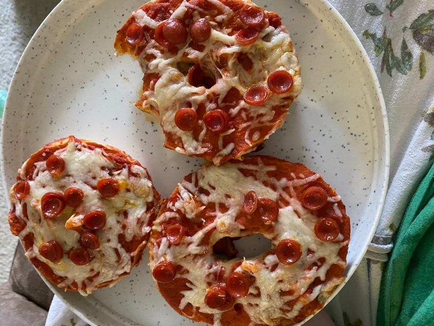 Pizza Bagels