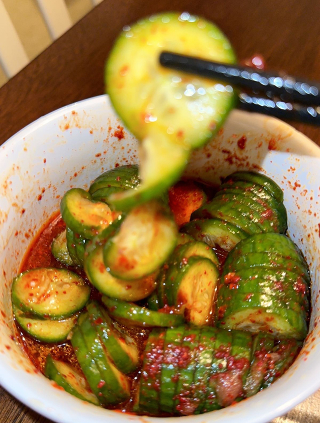 Spicy Asian Cucumber Salad/Dipping Sauce