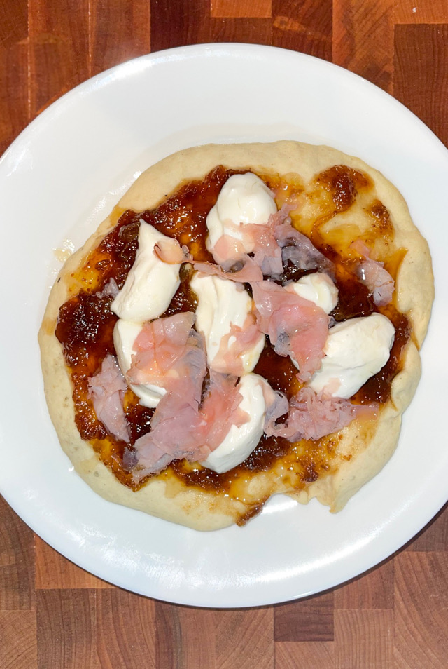 Hot honey fig and goat cheese pizza