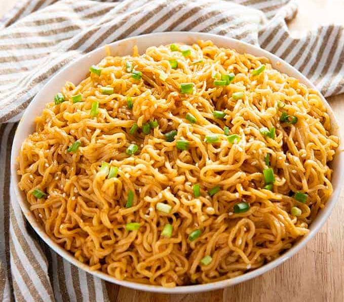 Sesame Garlic Ramen Noodles
