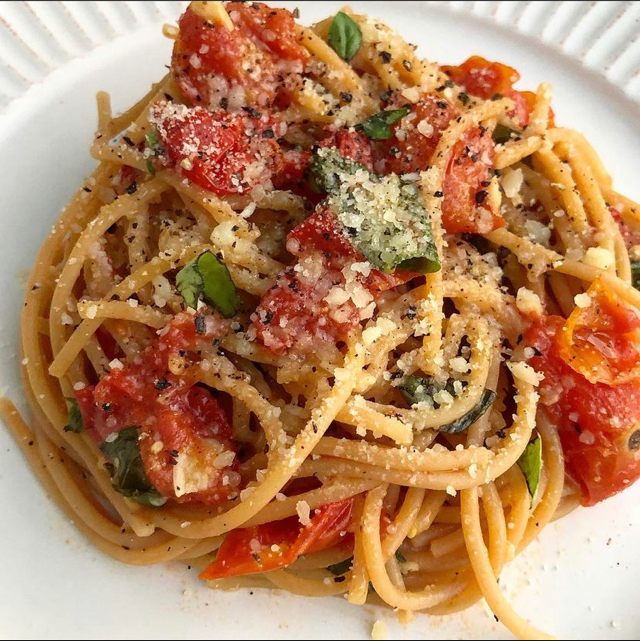 5 Ingredient Tomato Basil Pasta