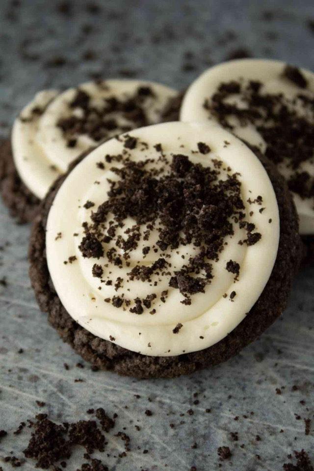 Soft Oreo cookies