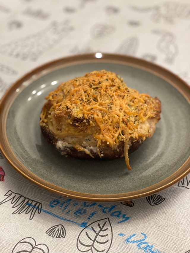 Chicken Alfredo stuffed mushroom