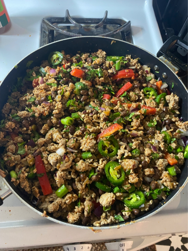 Spicy ground turkey / Mexican street corn