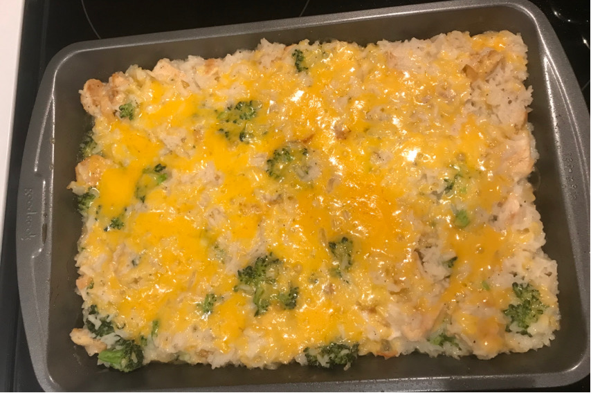 Cheesy Chicken Broccoli & Rice Bake 🥦🍚🧀