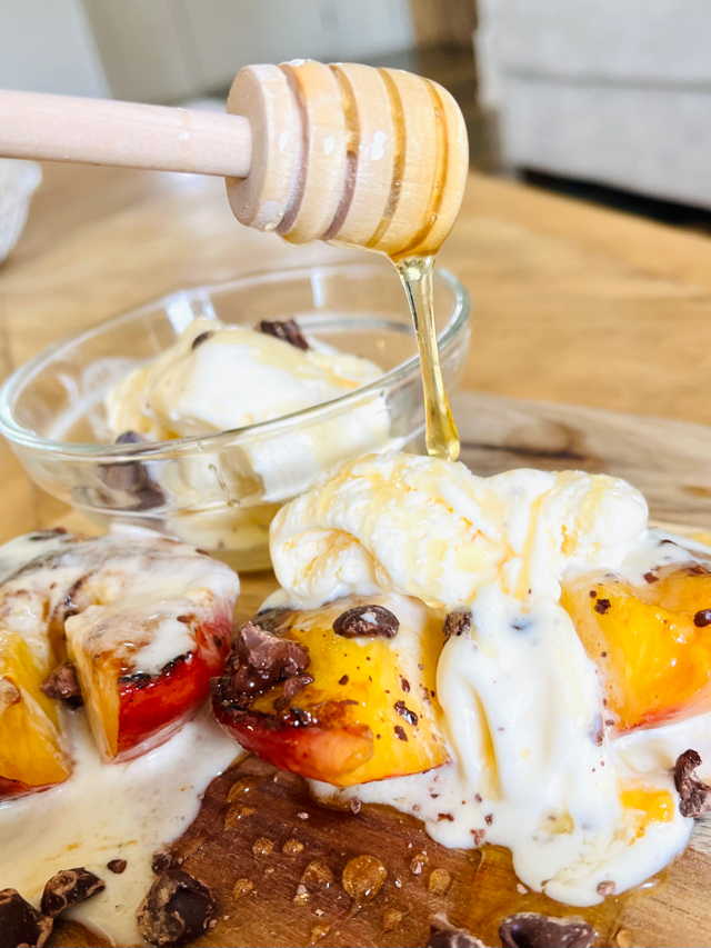 Grilled Peach Dessert