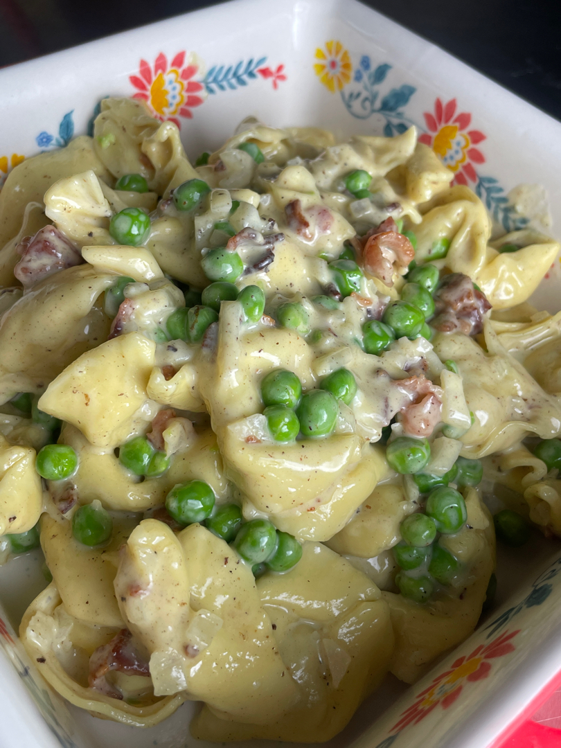 Tortellini Carbonara (non traditional)