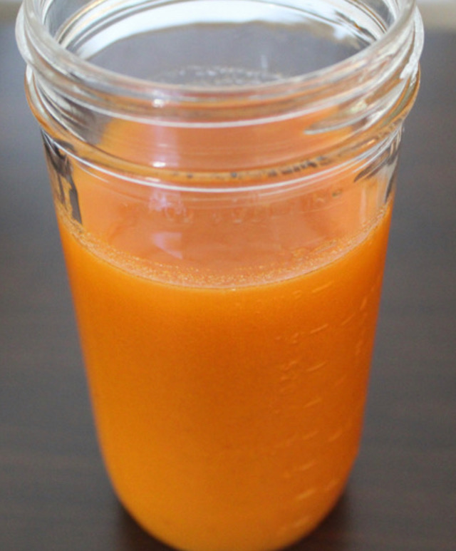 Apple Carrot Ginger Juice