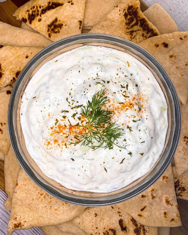 Easy Tzatziki 