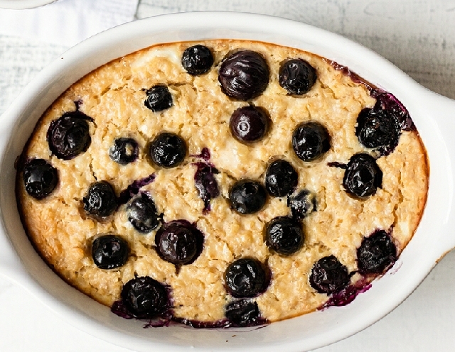 Blueberry baked oats
