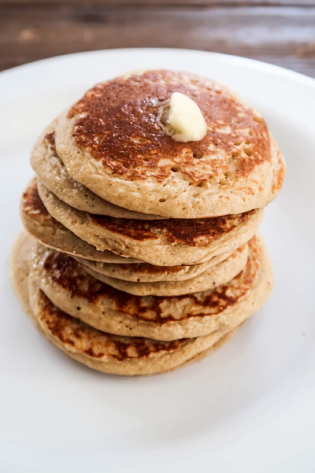 Oatmeal Banana Pancakes
