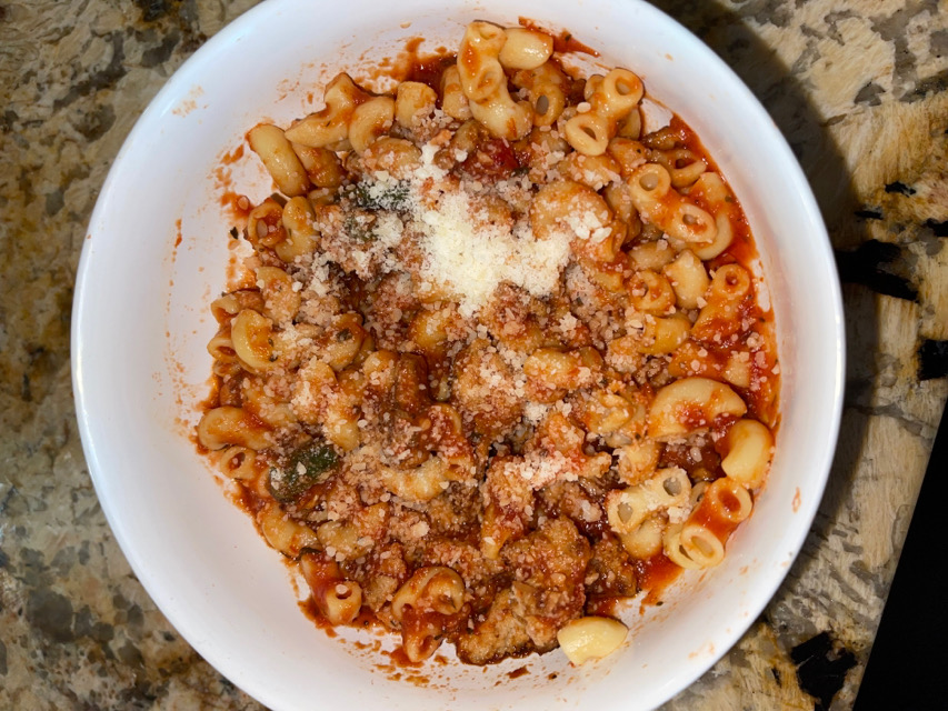 Chickpea Pasta, Peppers and Ground Turkey