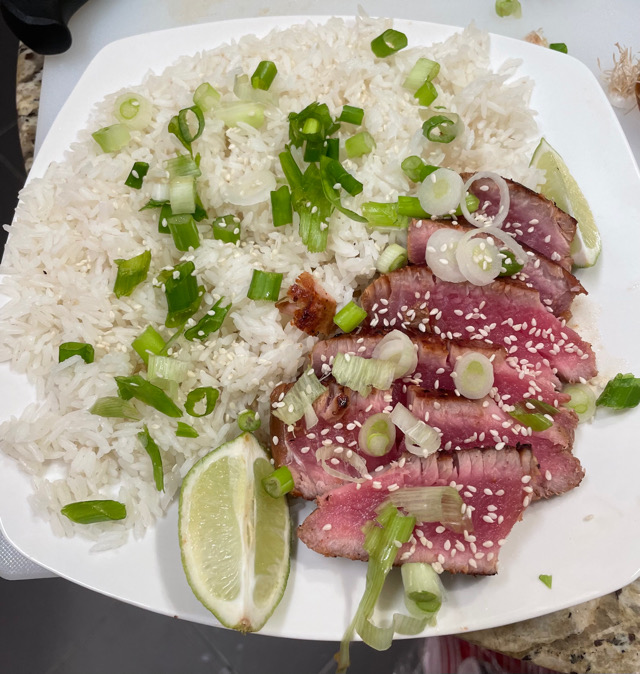 Seared ahi tuna steak